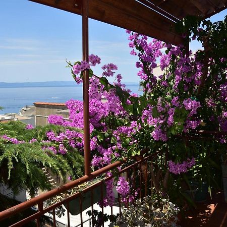 Apartments Dobrinic Makarska Esterno foto