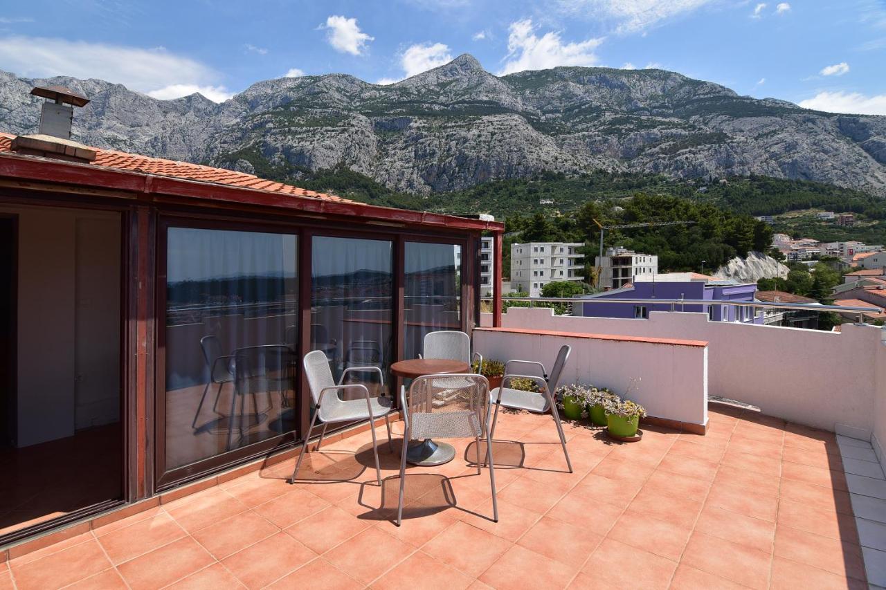 Apartments Dobrinic Makarska Esterno foto