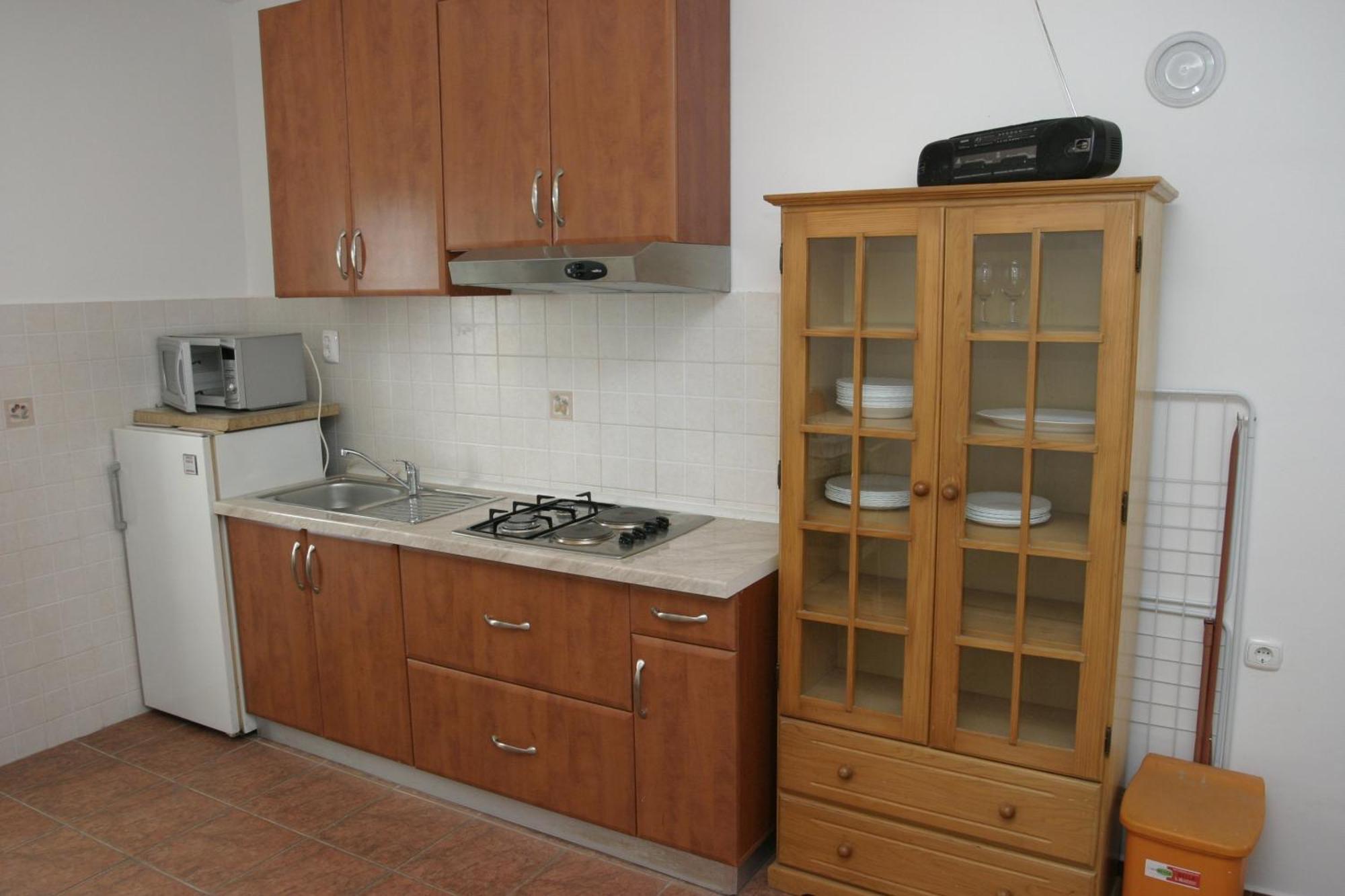 Apartments Dobrinic Makarska Esterno foto