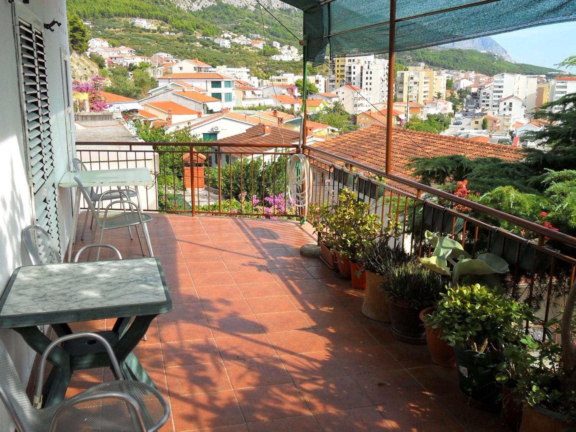 Apartments Dobrinic Makarska Esterno foto